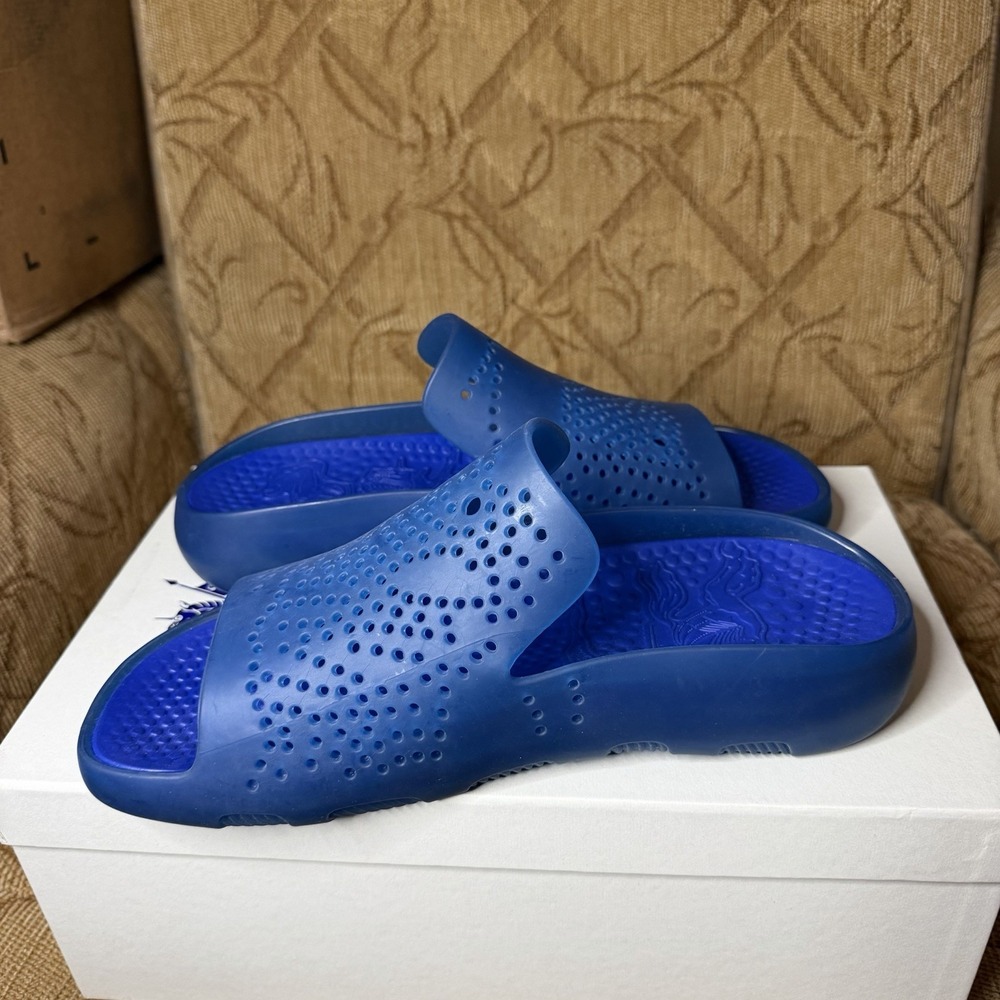 Burberry Men's "Stingray" Rubber Pool Slide Flip Flop Midnight Shoes US 8 EU 41 - Picture 3 of 9
